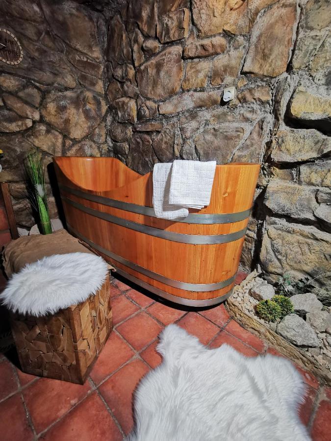 Hotel U Cisare Iii. Melnik Exterior photo