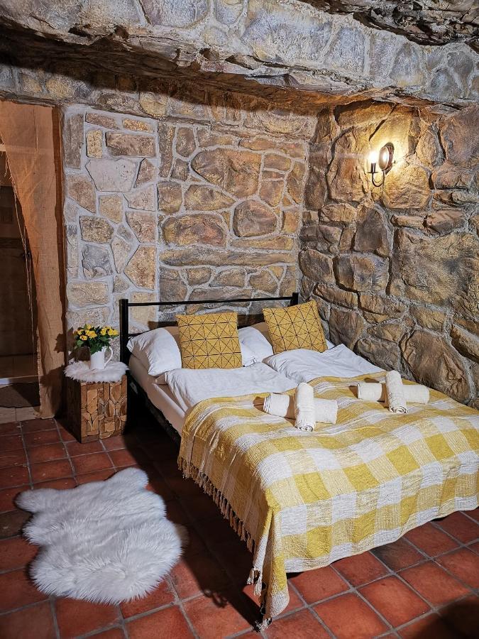 Hotel U Cisare Iii. Melnik Exterior photo