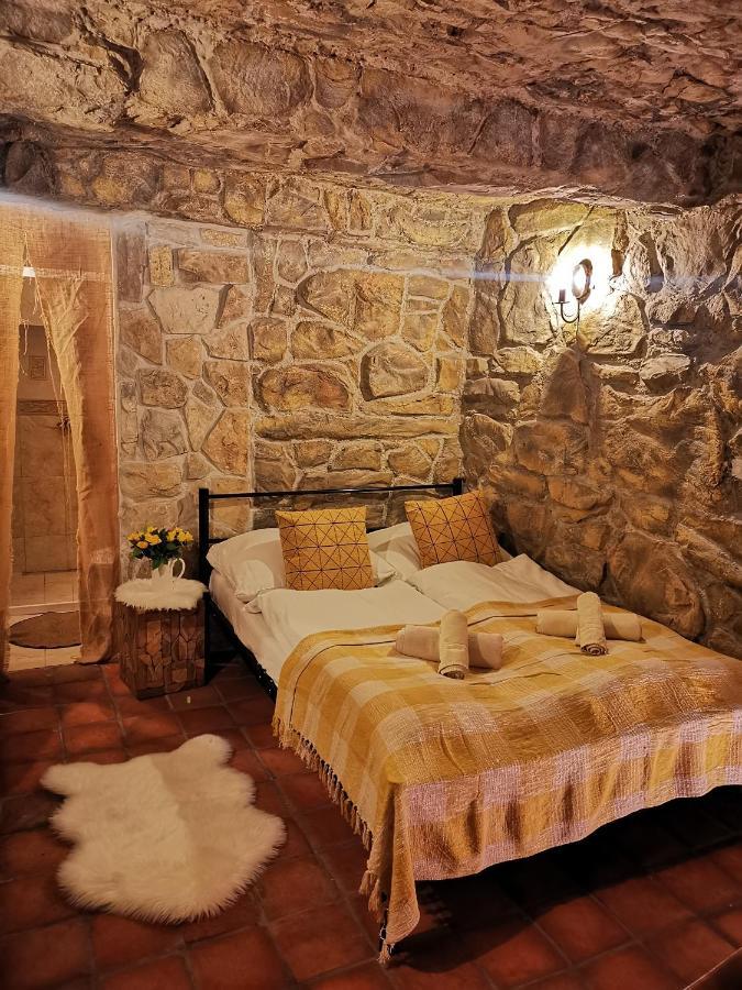 Hotel U Cisare Iii. Melnik Exterior photo