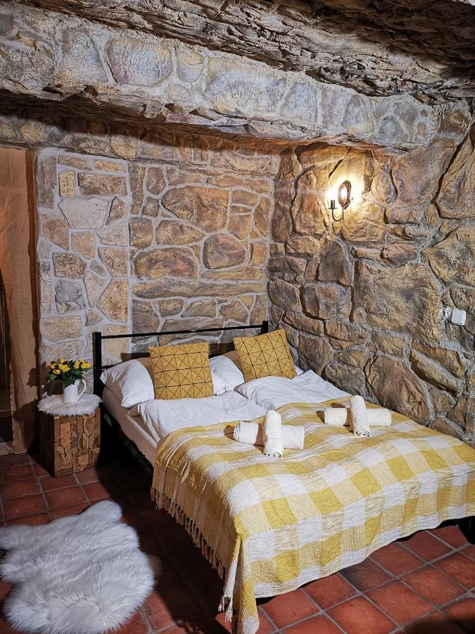 Hotel U Cisare Iii. Melnik Exterior photo
